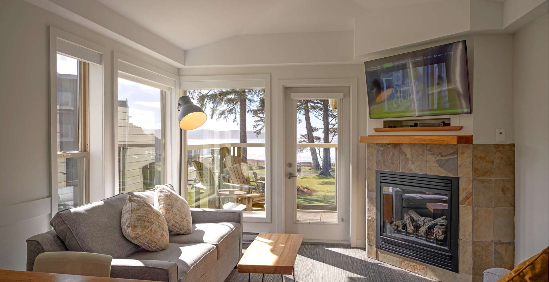 Lighthouse Suites