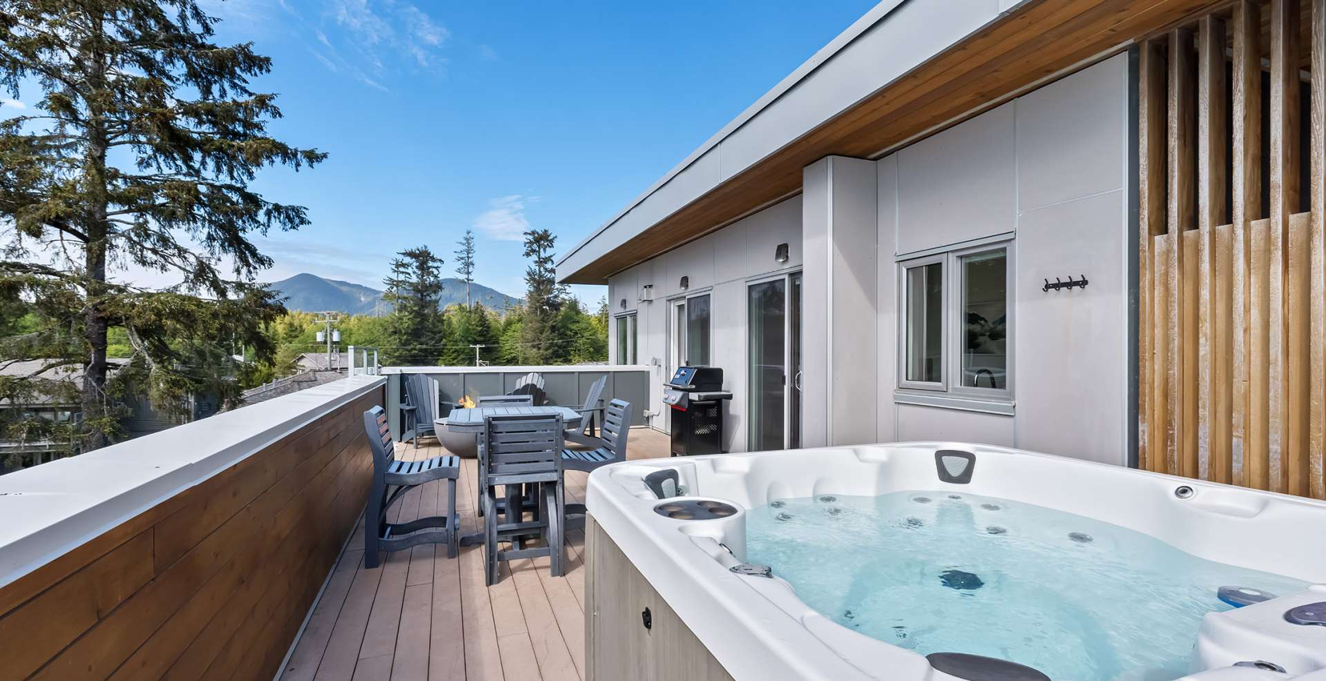 Signature Hot Tub Suites