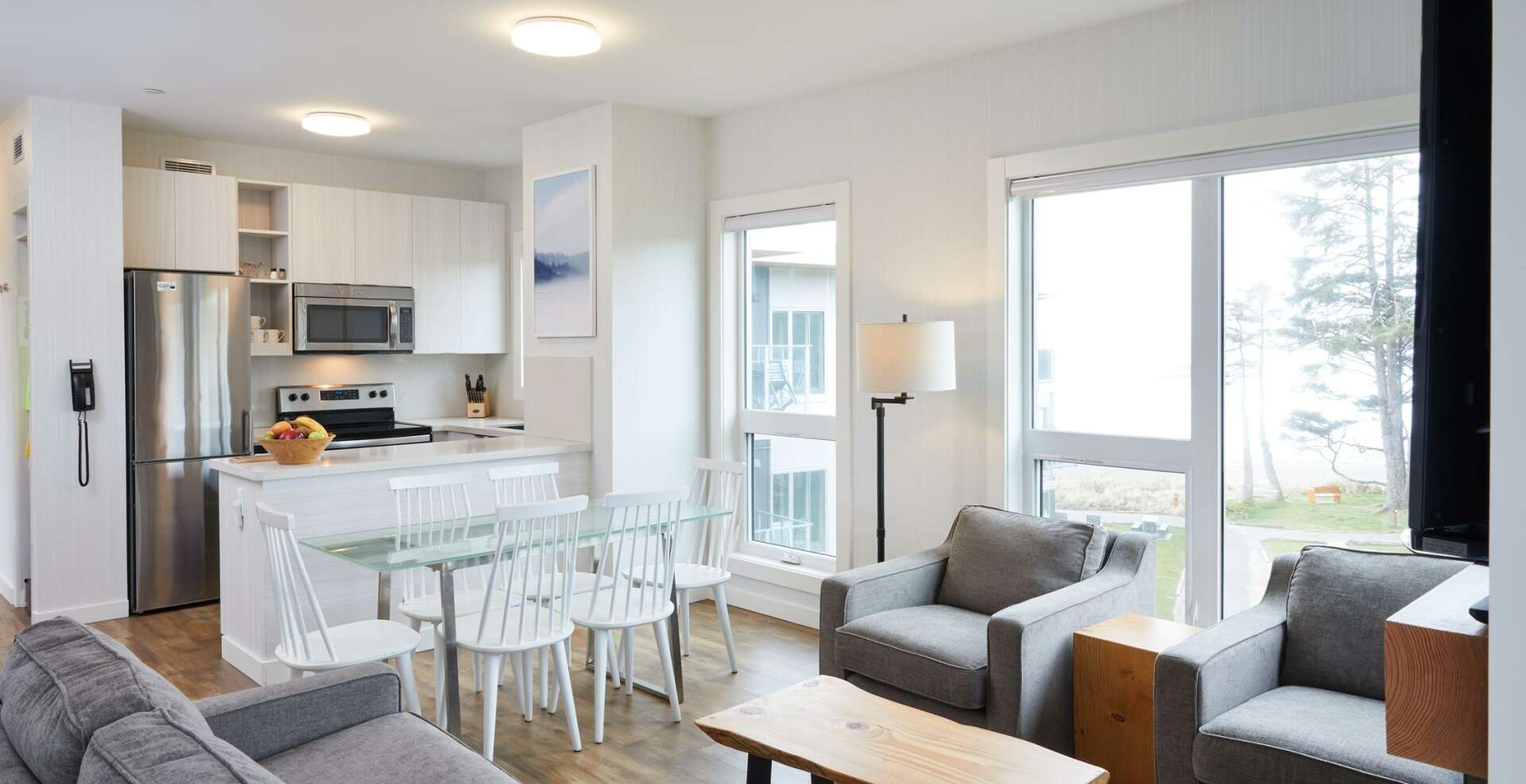 PS_Oceanside_ThreeBed_Living_RMiles_47172_2019