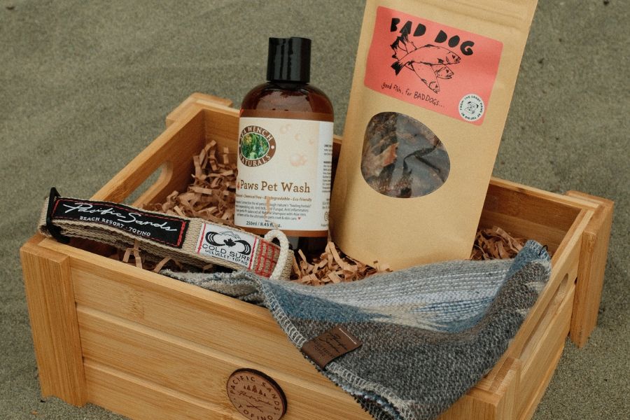 Salty Paws Kit at Pacific Sands, Tofino, BC